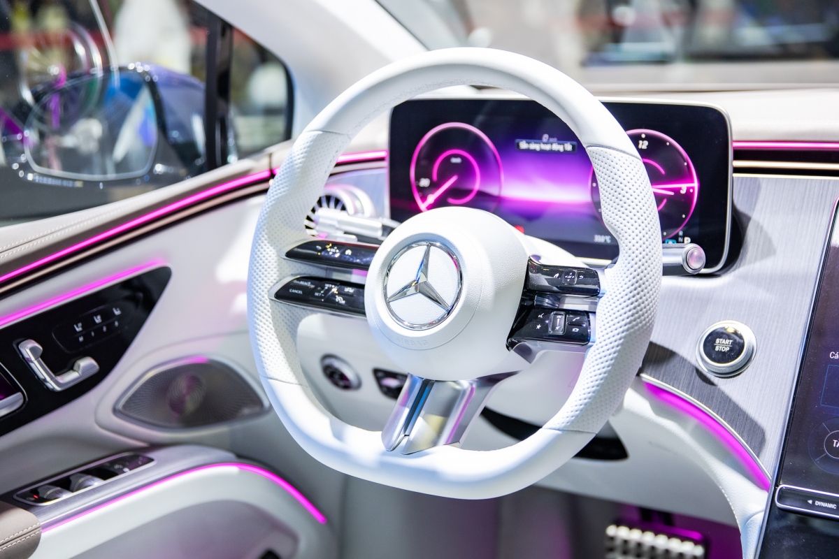 chiem nguong 2 mau xe dien mercedes-benz eqs hoan toan moi tai vms 2022 hinh anh 19