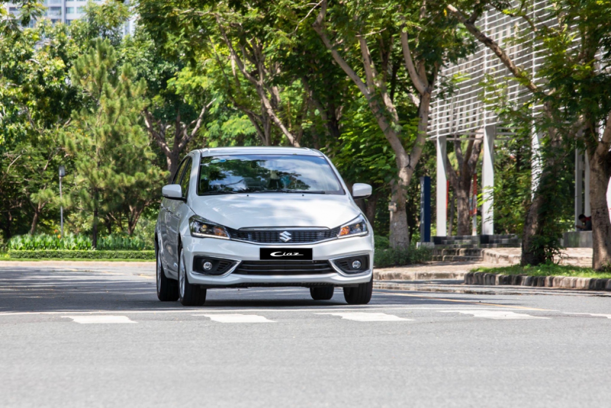 nu khach hang suzuki ciaz trong tuan dua don con, cuoi tuan lai thang den moc chau hinh anh 3