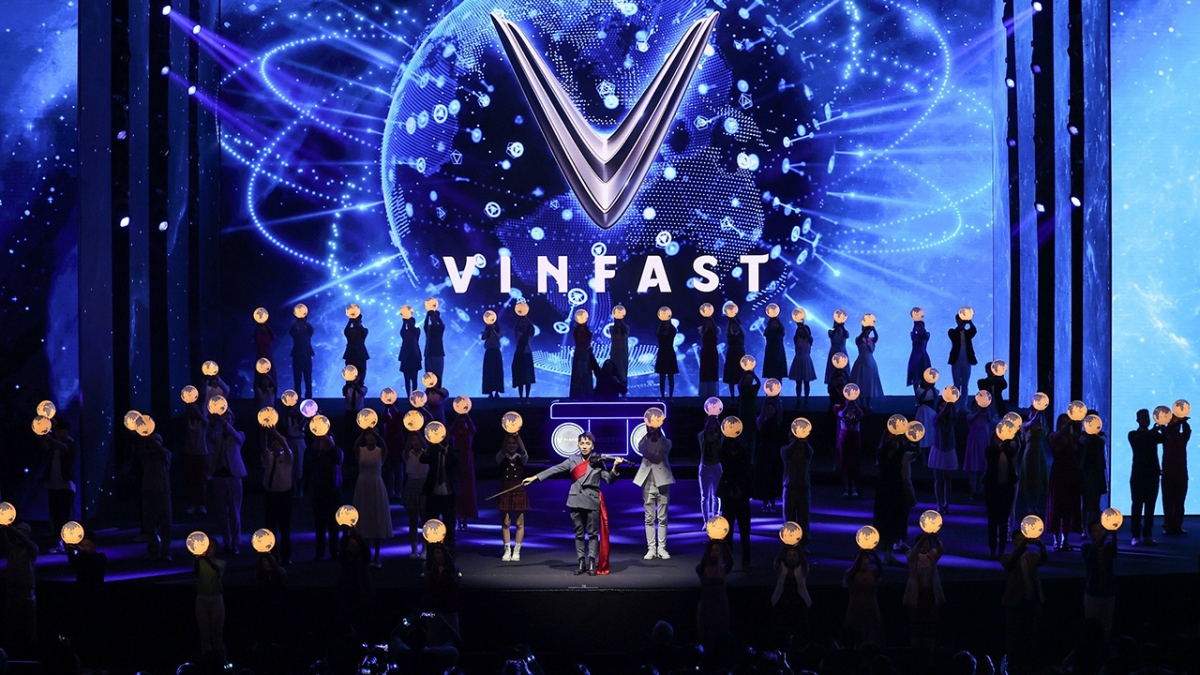 cộng đồng vinfast toàn cầu và chiến lược marketing trực tiếp độc đáo của vinfast hình ảnh 1 cong dong vinfast toan cau va chien luoc marketing truc tiep doc dao cua vinfast hinh anh 1