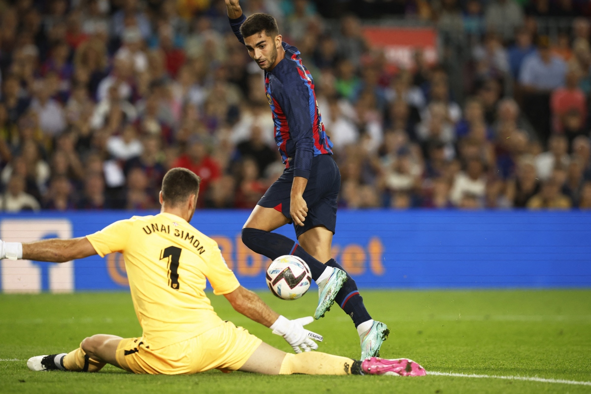 barca dai thang 4 sao trong ngay tai ngo thay cu ernesto valverde hinh anh 8
