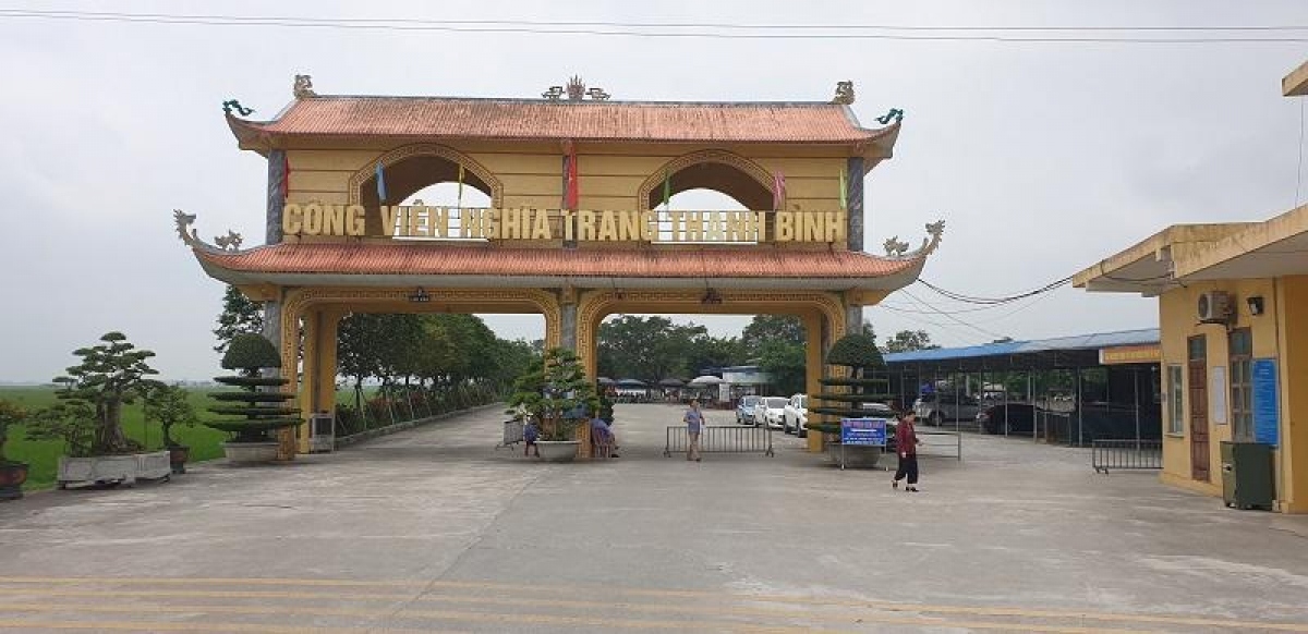 bat tam giam chu tich hDqt cong ty cp dich vu tang le hoang long hinh anh 1