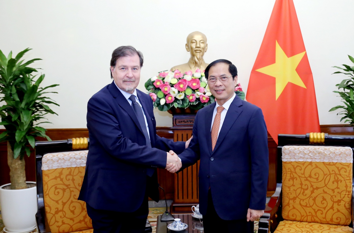 bộ trưởng ngoại giao bùi thanh sơn tiếp tổng thư ký đối ngoại bộ ngoại giao chile hình ảnh 1 bo truong ngoai giao bui thanh son tiep tong thu ky doi ngoai bo ngoai giao chile hinh anh 1