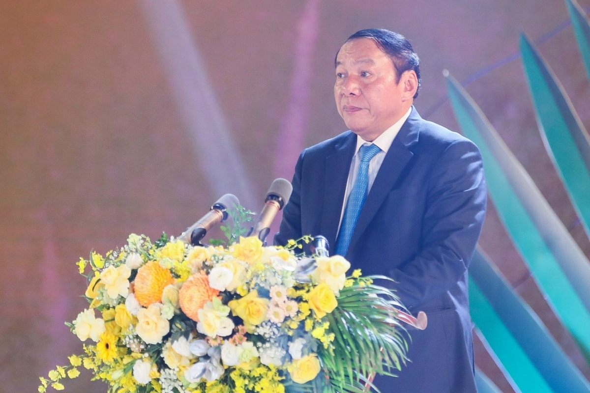 tung bung ngay hoi van hoa dan toc dao hinh anh 2