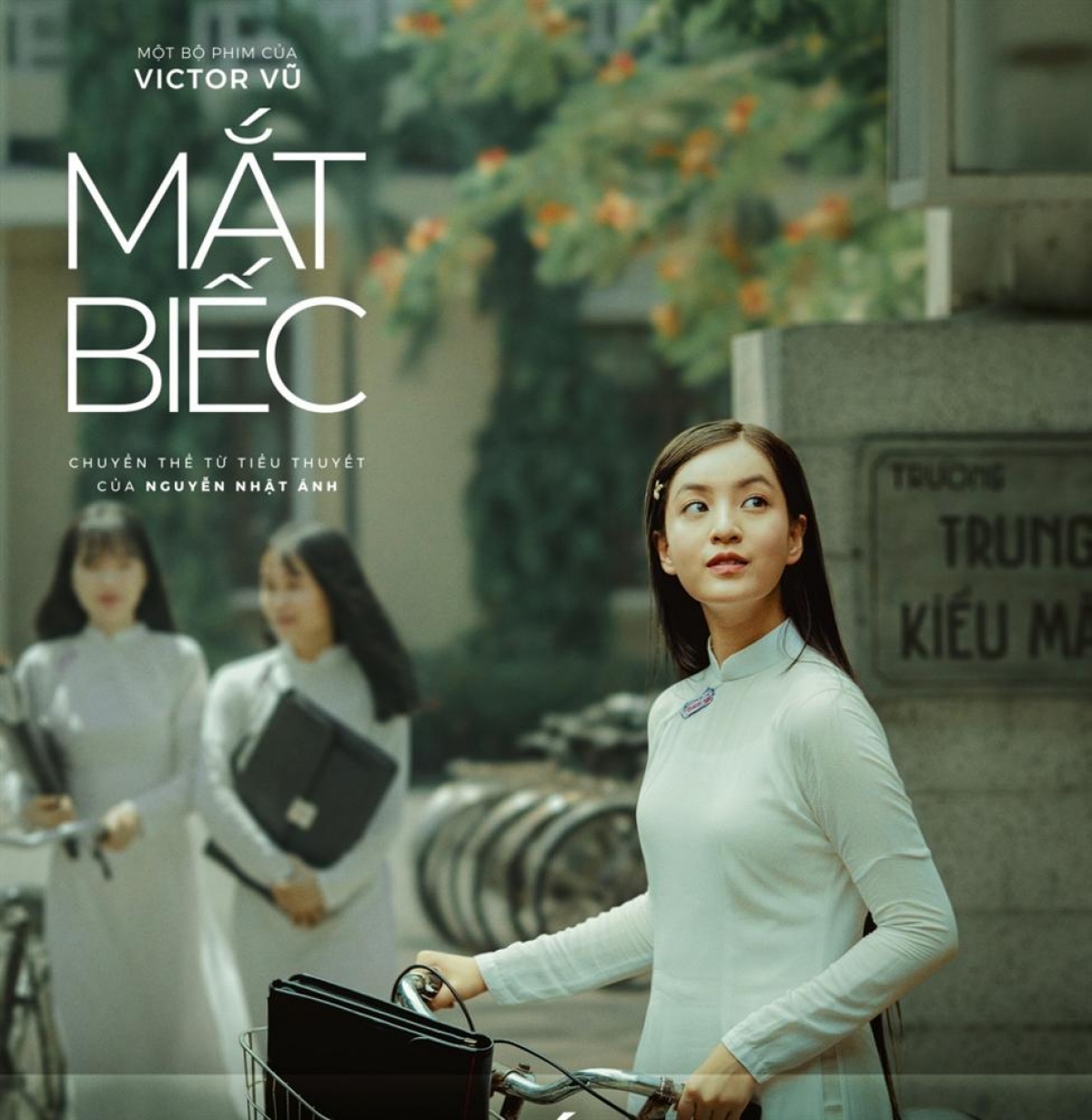 thao tam lot xac ca tinh, ru bo ngoai hinh co giao hong cua mat biec hinh anh 4