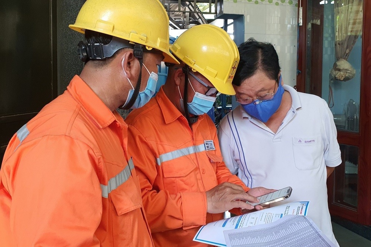 nên để biểu giá bán lẻ điện 3 hay 5 bậc hình ảnh 1 nen de bieu gia ban le dien 3 hay 5 bac hinh anh 1