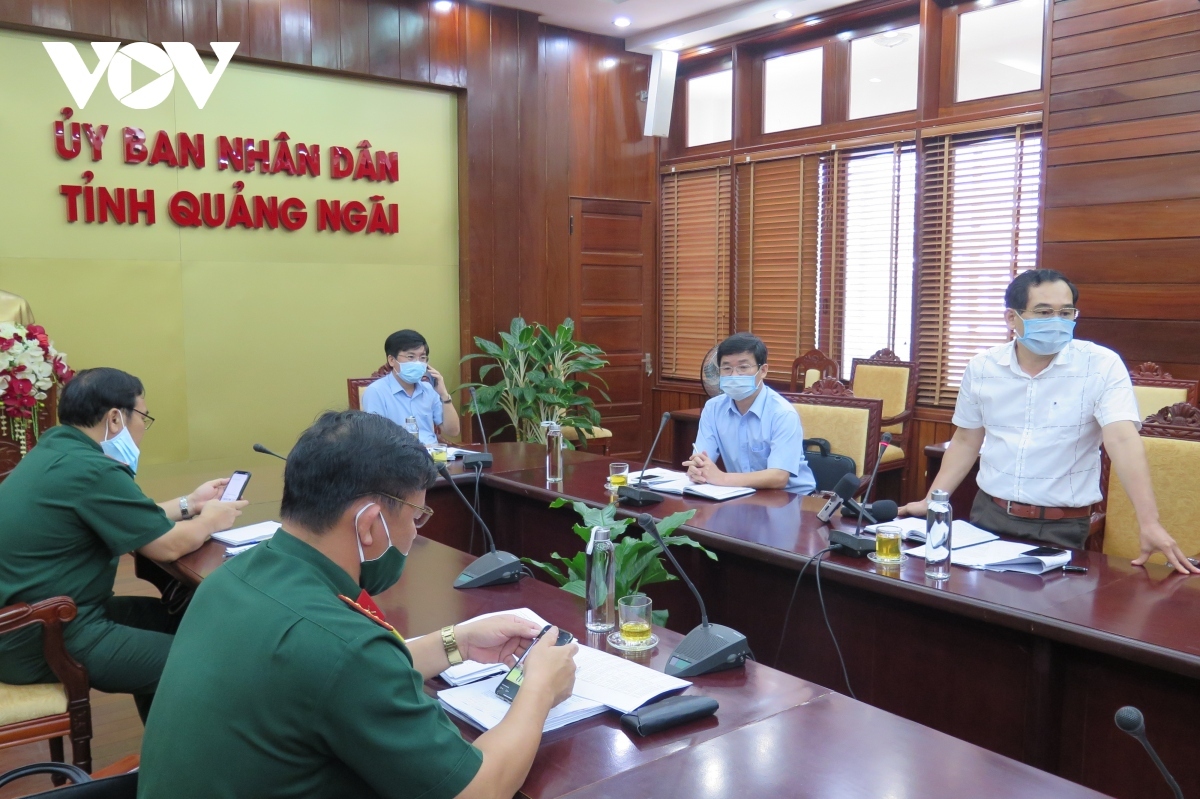 ban thuong vu Dang uy so y te va giam doc cdc quang ngai bi ky luat hinh anh 1
