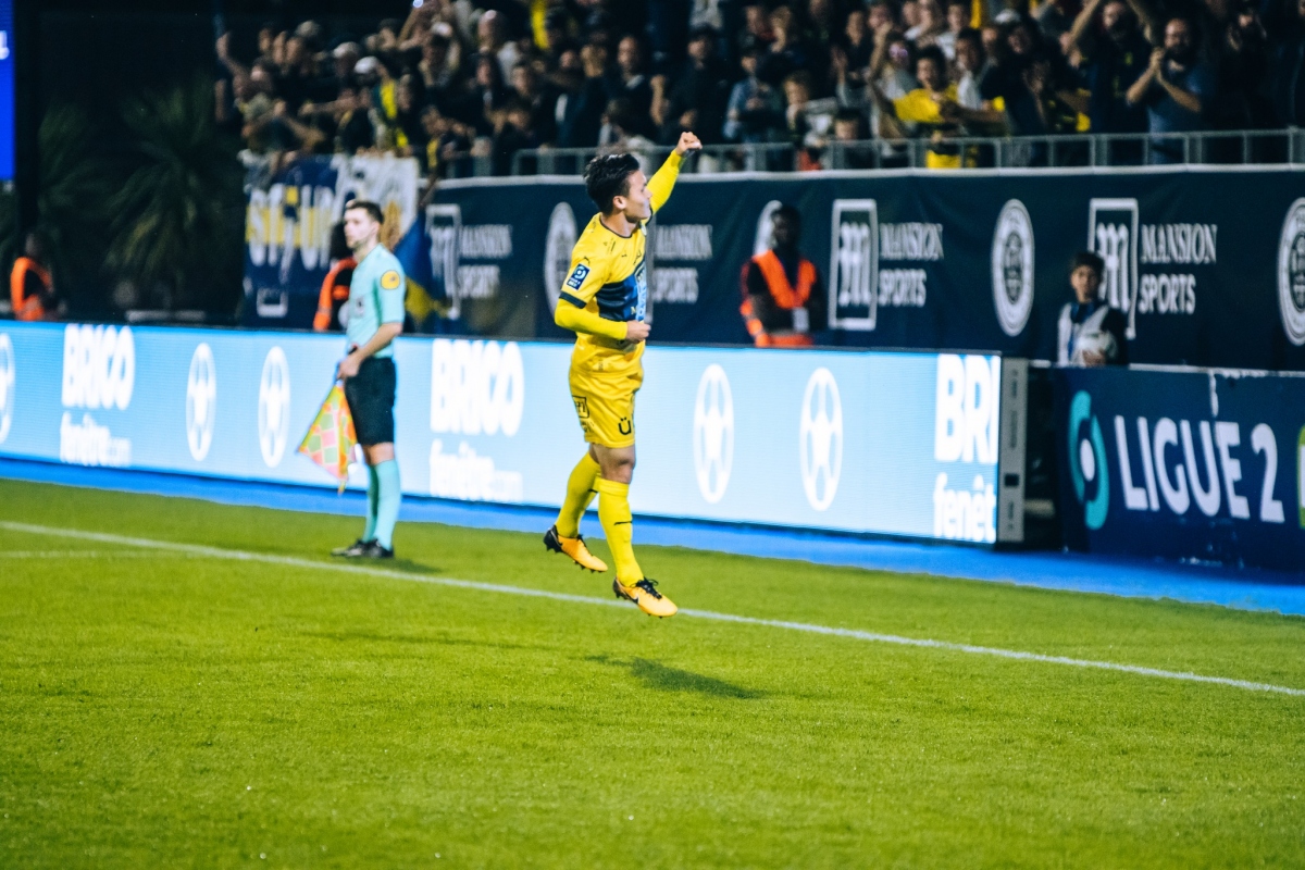 trỰc tiẾp annecy vs pau fc quang hải tiếp đà thăng hoa trên đất pháp hình ảnh 1 trUc tiEp annecy vs pau fc quang hai tiep da thang hoa tren dat phap hinh anh 1