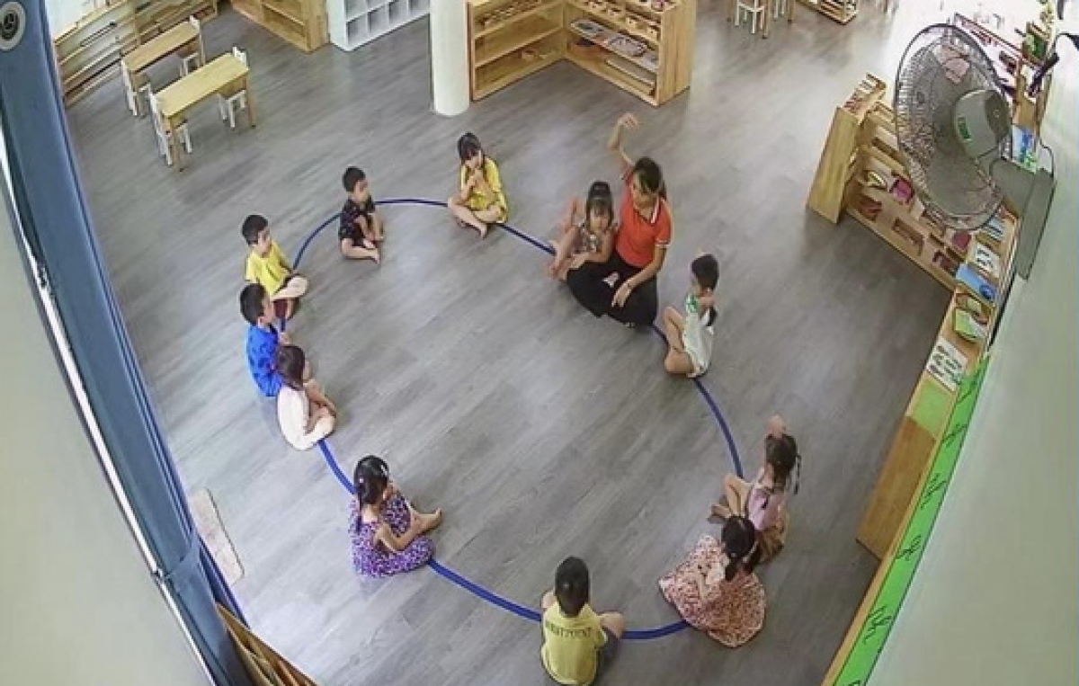 Dinh chi hoat dong nhom lop mam non co giao vien tu nhan bo doi, bao hanh tre hinh anh 2
