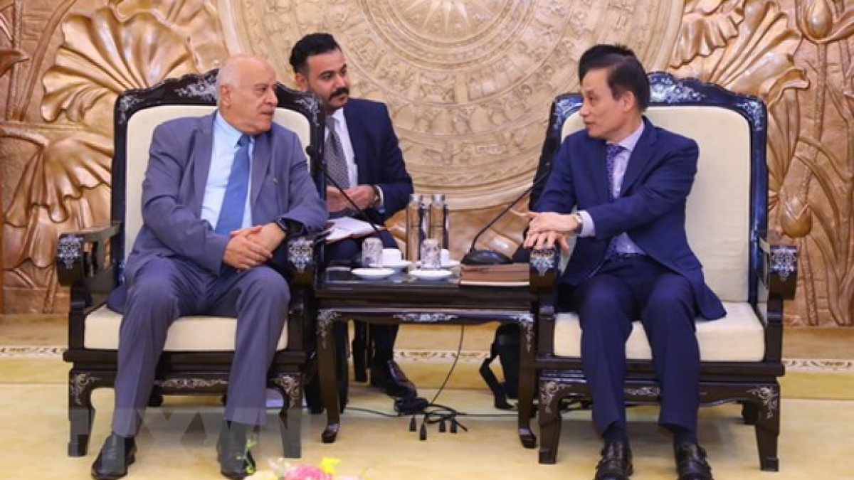 Ông lê hoài trung tiếp Đoàn đại biểu Đảng phong trào giải phóng dân tộc palestine hình ảnh 1 Ong le hoai trung tiep Doan dai bieu Dang phong trao giai phong dan toc palestine hinh anh 1