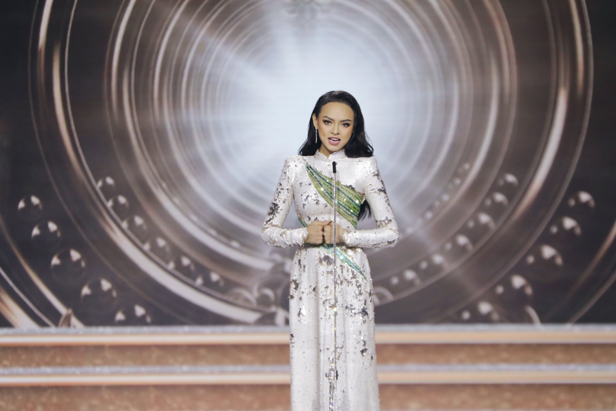 Doan thien An dang quang hoa hau hoa binh viet nam 2022 hinh anh 4