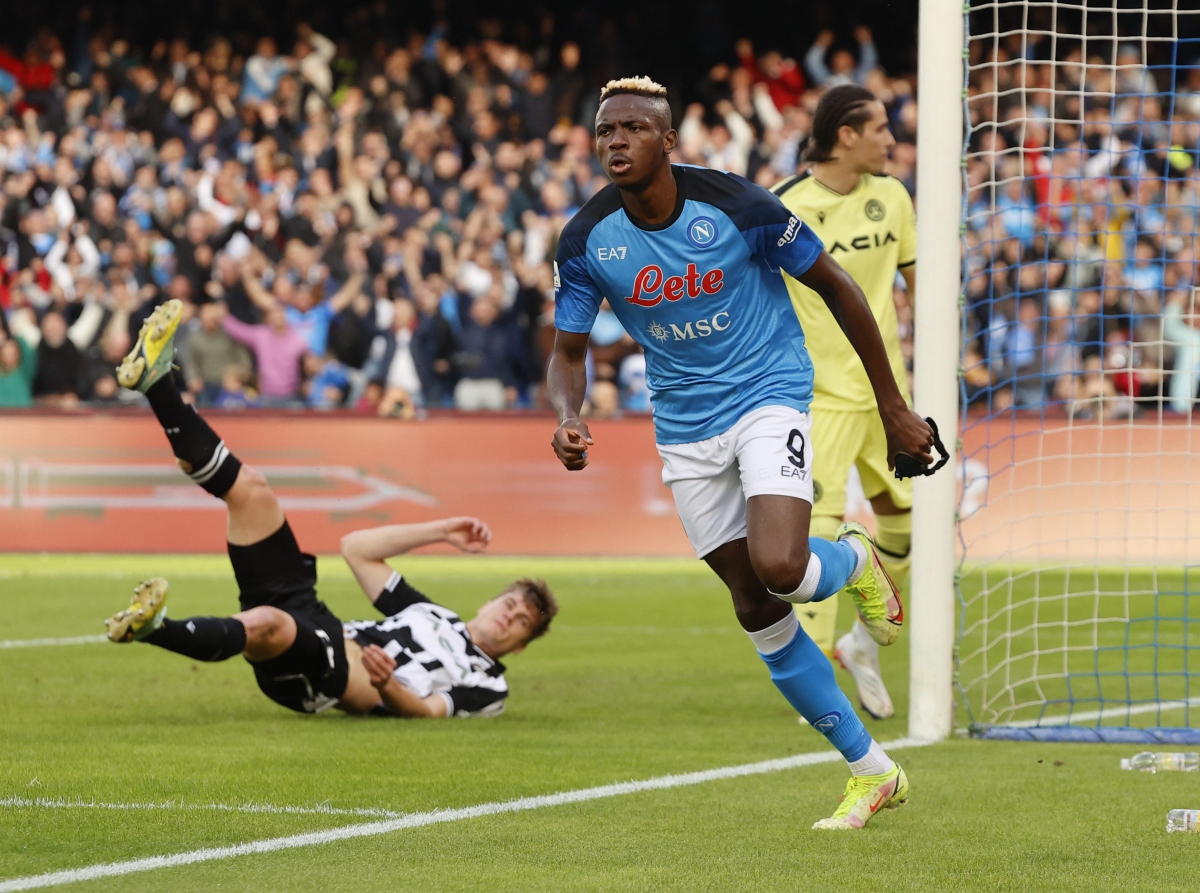 ket qua serie a napoli thang tran thu 10 lien tiep hinh anh 3