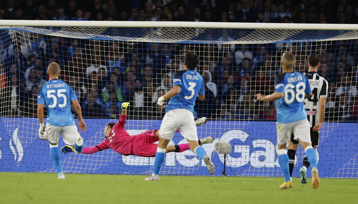 ket qua serie a napoli thang tran thu 10 lien tiep hinh anh 8