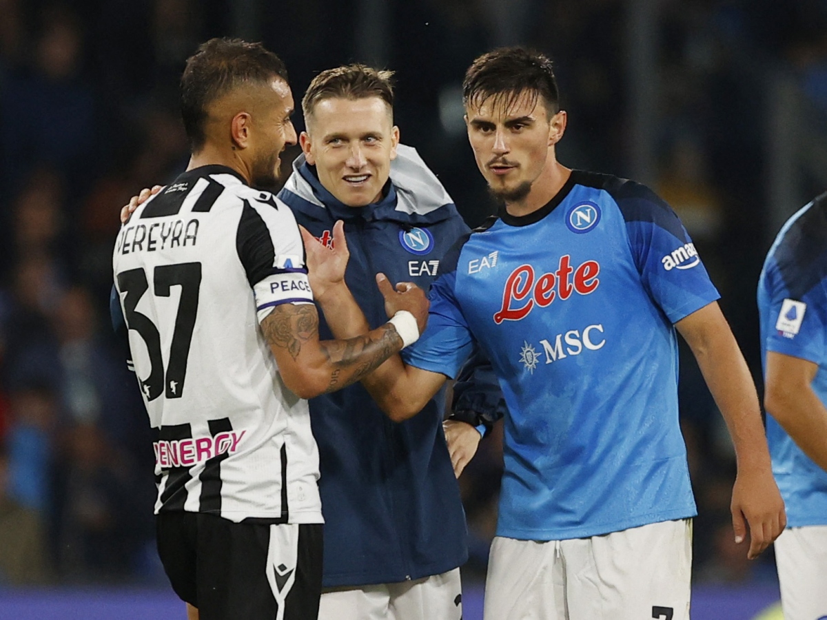ket qua serie a napoli thang tran thu 10 lien tiep hinh anh 9