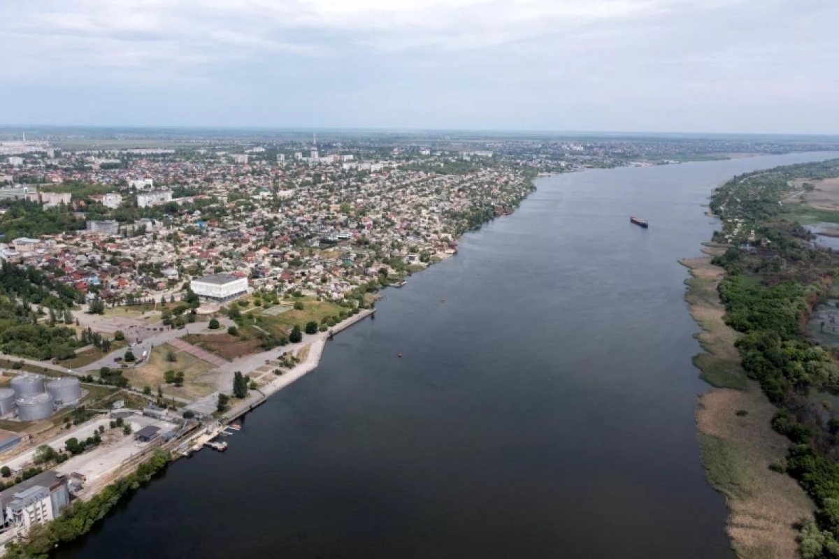nga rut quan khoi kherson ve phong thu o ta ngan song dnieper hinh anh 1