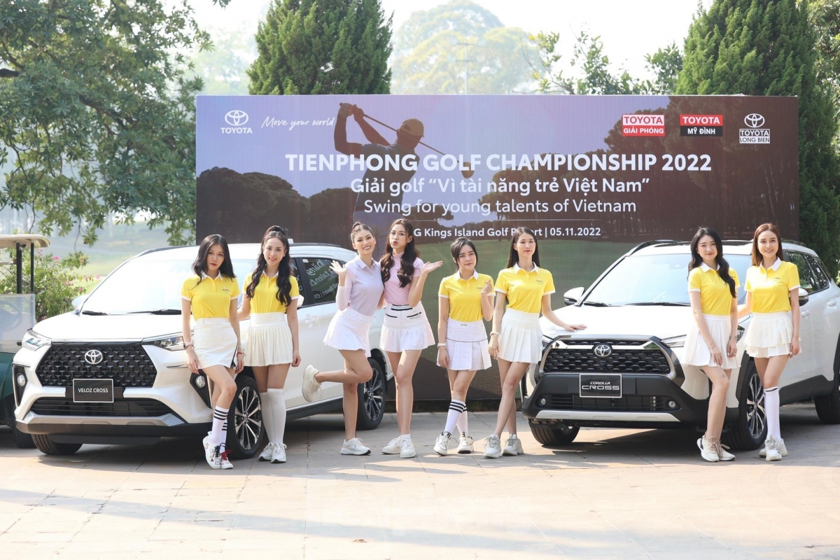 dàn hoa hậu cổ vũ gần 200 golfer tranh tài tại tiền phong golf championship 2022 hình ảnh 1 dan hoa hau co vu gan 200 golfer tranh tai tai tien phong golf championship 2022 hinh anh 1