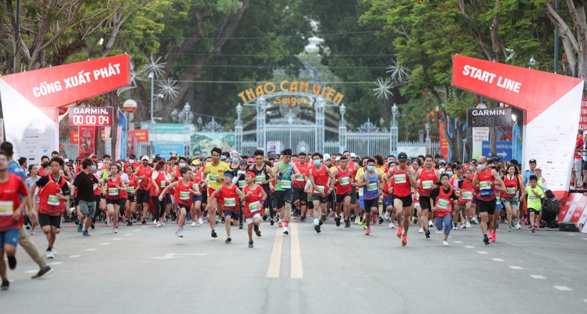 giải marathon quốc tế tp.hcm mùa thứ 5 thu hút 14.000 vận động viên hình ảnh 1 giai marathon quoc te tp.hcm mua thu 5 thu hut 14.000 van dong vien hinh anh 1