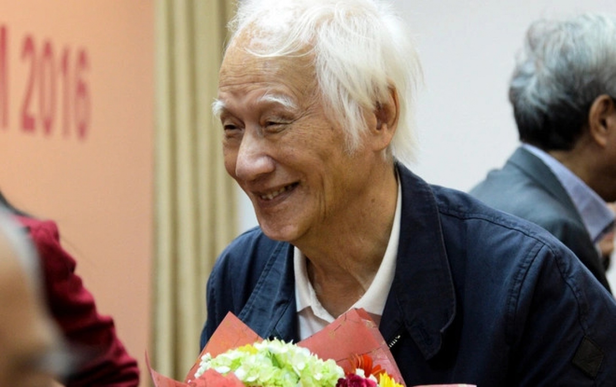 nha van vu hung - nguoi can man gieo hat mam cai dep khap noi hinh anh 3
