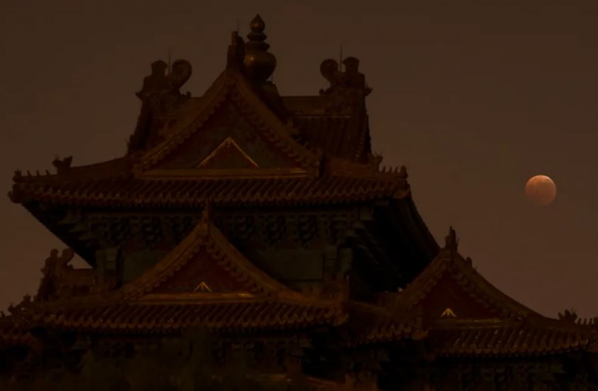 chiem nguong nguyet thuc toan phan cuoi cung cua nam 2022 tren the gioi hinh anh 9