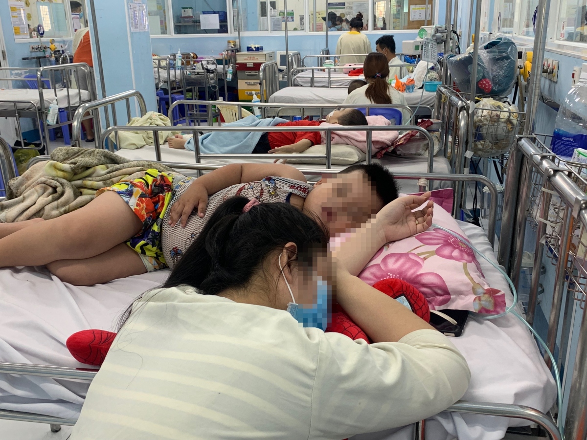 bệnh viện tp.hcm quá tải vì bệnh hô hấp, bác sĩ lưu ý phát hiện sớm ca nặng hình ảnh 1 benh vien tp.hcm qua tai vi benh ho hap, bac si luu y phat hien som ca nang hinh anh 1