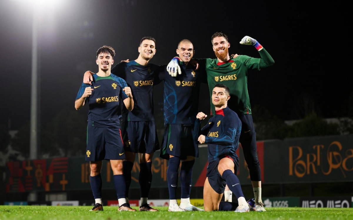 ronaldo hao hung tap luyen o Dt bo Dao nha, khang dinh tham vong vo dich world cup hinh anh 3