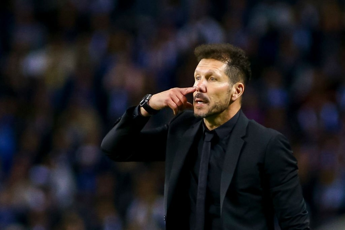 atletico xếp cuối bảng ở cúp c1 châu Âu, hlv simeone có thể bị sa thải hình ảnh 1 atletico xep cuoi bang o cup c1 chau Au, hlv simeone co the bi sa thai hinh anh 1