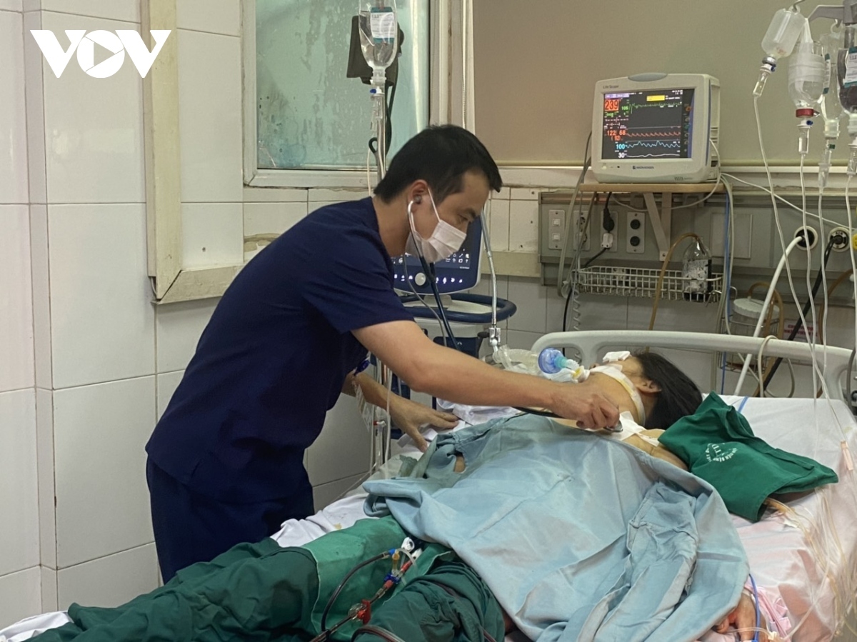 Bệnh nhân điều trị sốt xuất huyết