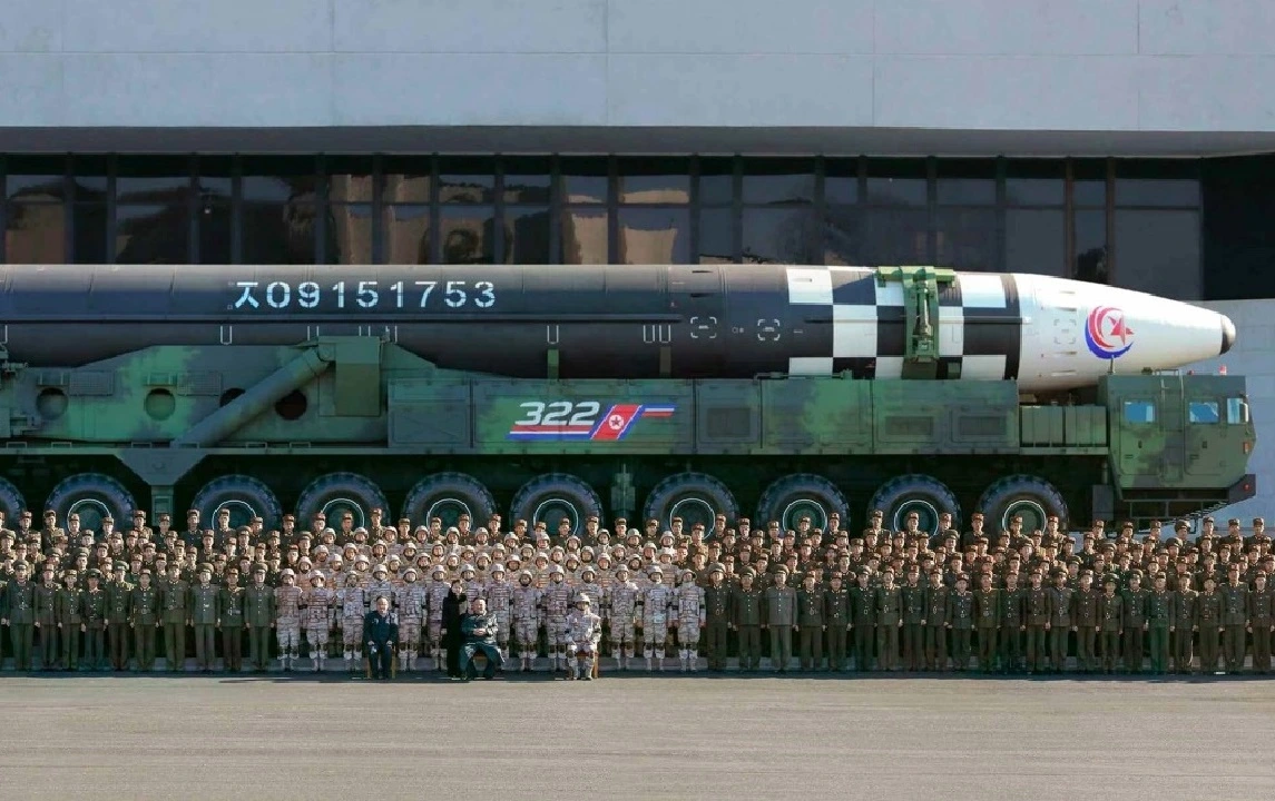Một loại tên lửa đạn đạo liên lục địa của Triều Tiên. Ảnh: KCNA.