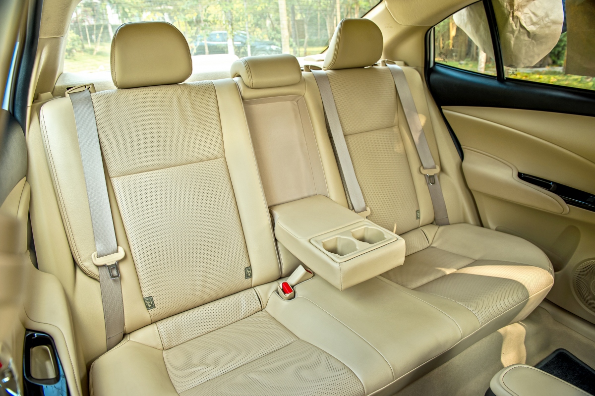 toyota viet nam choi lon voi chuong trinh uu dai cuoi nam cho khach mua vios hinh anh 5