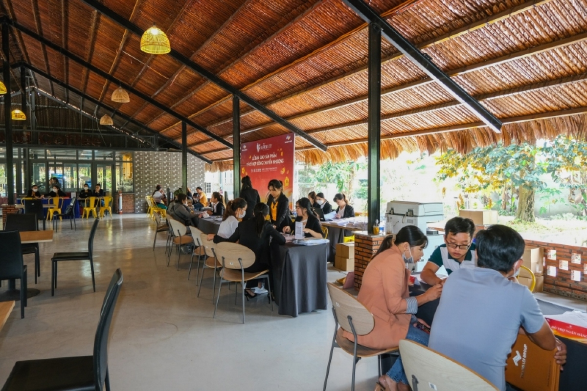 thắng lợi land bàn giao và ký hợp đồng chuyển nhượng tại dự án the diamond city hình ảnh 1 thang loi land ban giao va ky hop dong chuyen nhuong tai du an the diamond city hinh anh 1