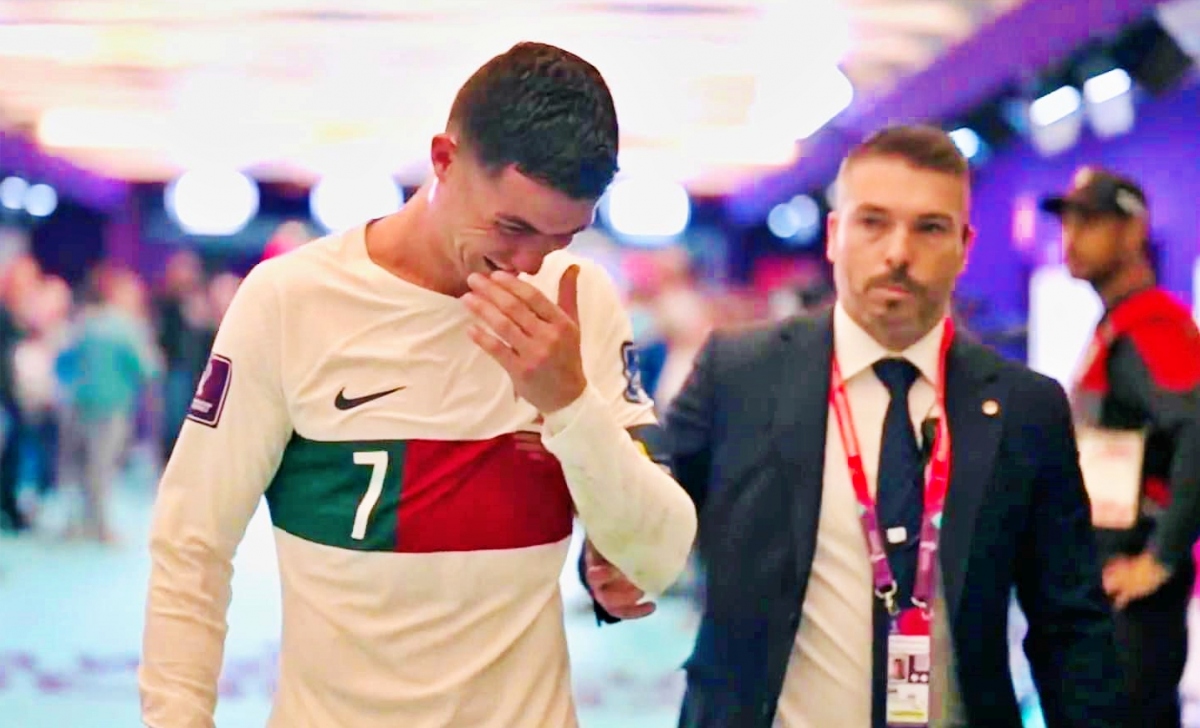 ronaldo bat khoc roi world cup 2022 cai ket buon cua ke chinh phuc vi dai hinh anh 2