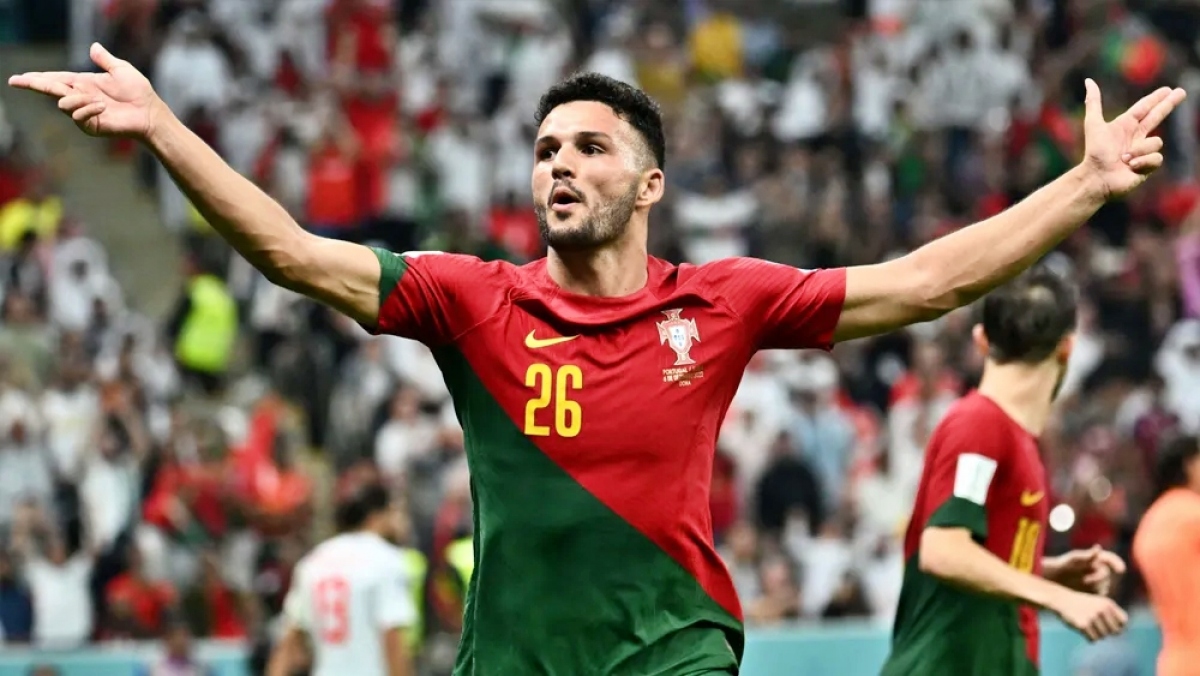 cuoc dua vua pha luoi world cup 2022 goncalo ramos thoi lua vao mbappe hinh anh 10