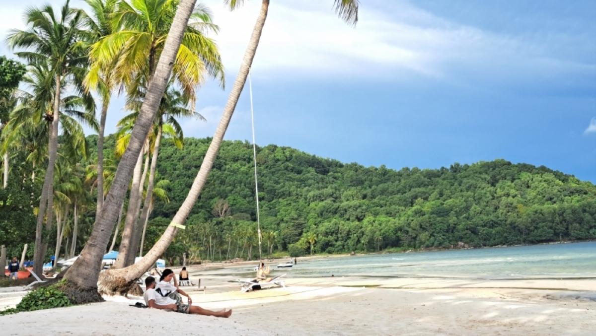 kien giang phu quoc van la diem den nghi duong ly tuong trong dip tet duong lich hinh anh 3
