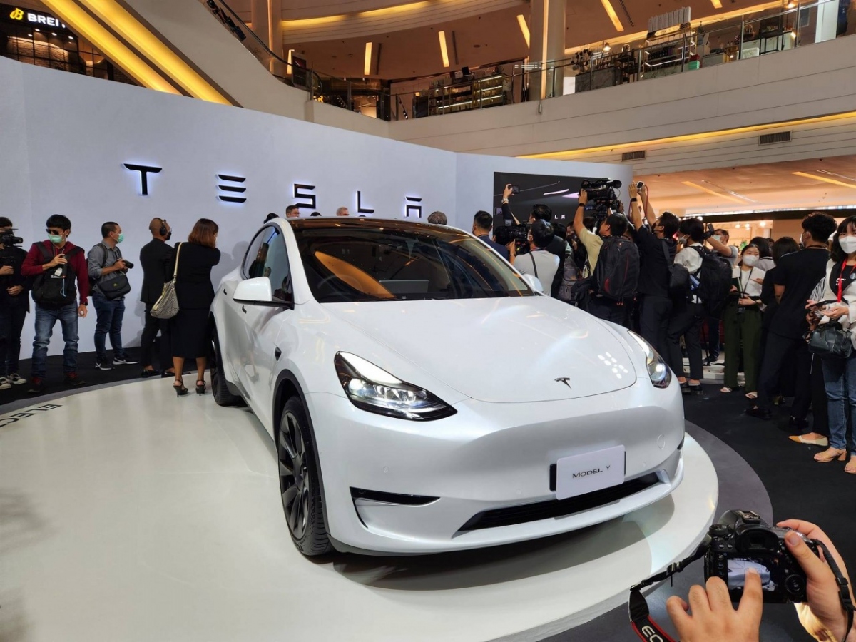 tesla ra mat model 3 tai thi truong thai lan, gia tu hon 1 ty dong hinh anh 2