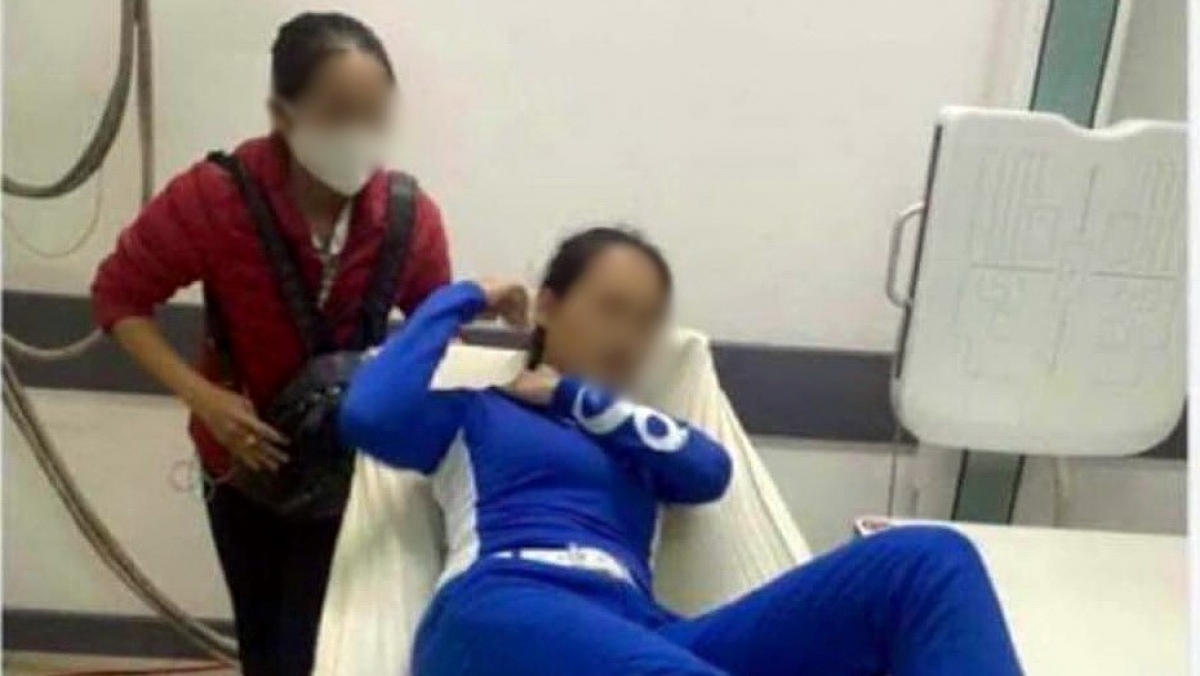 khach choi golf danh nu nhan vien phuc vu bi thuong phai di cap cuu hinh anh 1