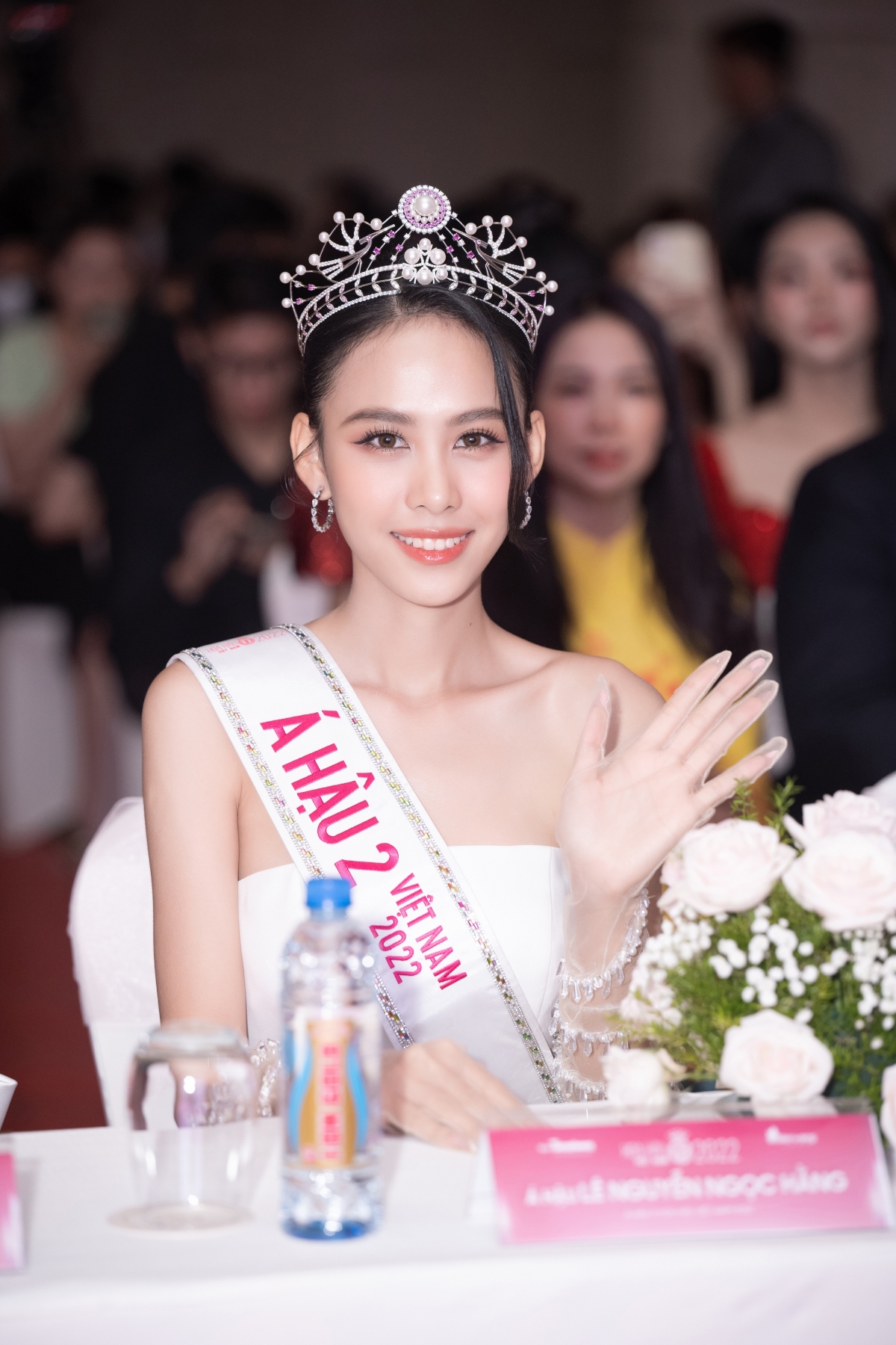 hoa hau huynh thi thanh thuy toi van dang doc than hinh anh 3