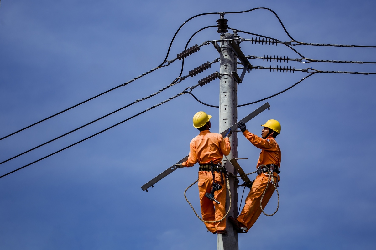 Dien luc mien nam hoan thanh xuat sac cac chi tieu nam 2022 hinh anh 6