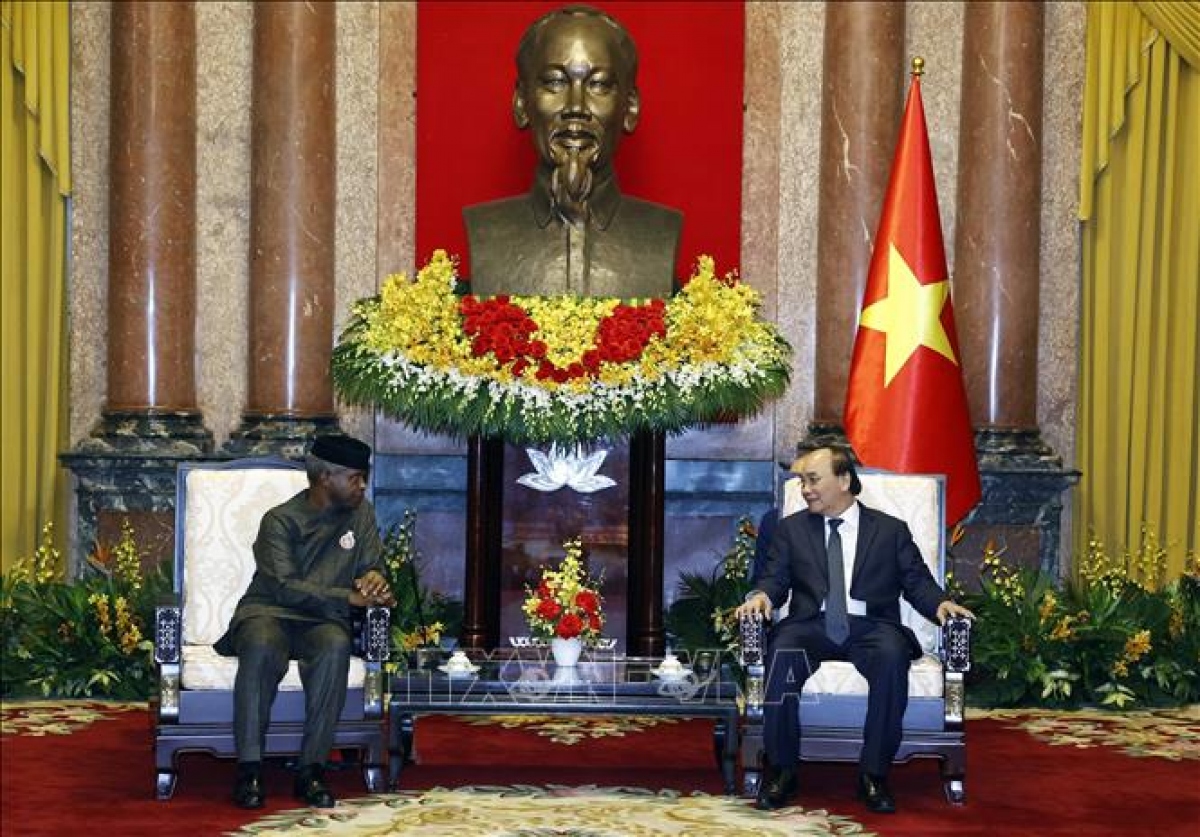 chủ tịch nước nguyễn xuân phúc tiếp phó tổng thống nigeria hình ảnh 1 chu tich nuoc nguyen xuan phuc tiep pho tong thong nigeria hinh anh 1
