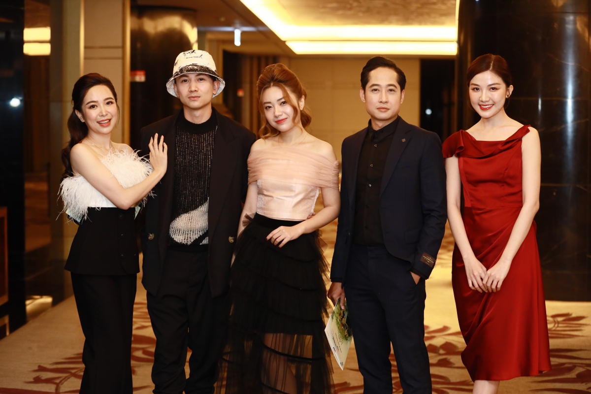 mạnh hưng, kim oanh đóng phim lấy đề tài ven đô bình dị mà sâu sắc hình ảnh 1 manh hung, kim oanh dong phim lay de tai ven do binh di ma sau sac hinh anh 1