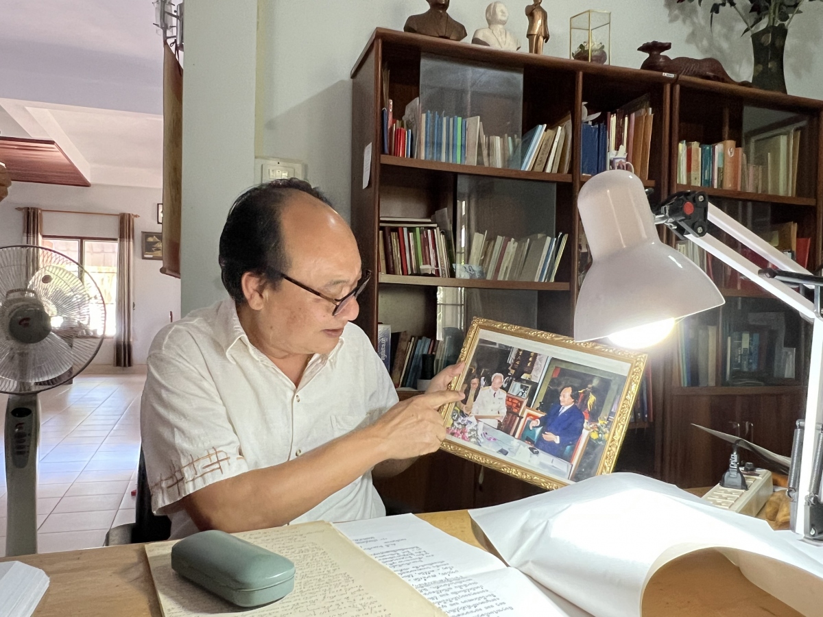 nhung cau chuyen xuc dong tham duom tinh nghia viet - lao hinh anh 6