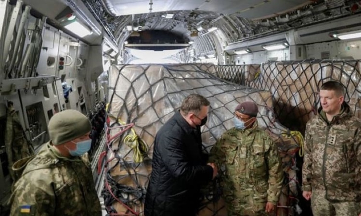 anh cong bo goi vien tro quan su moi cho ukraine hinh anh 1