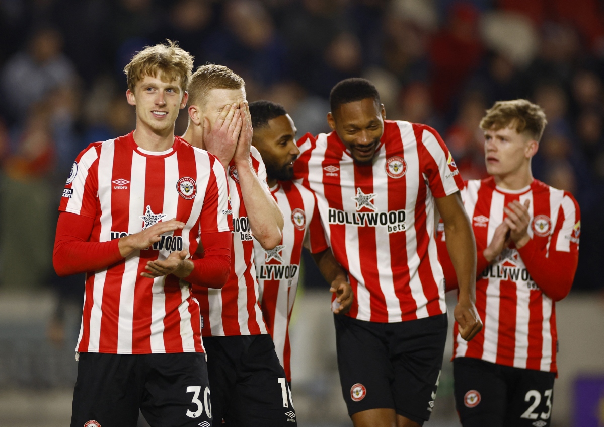 nunez vo duyen, liverpool thua dau brentford hinh anh 14