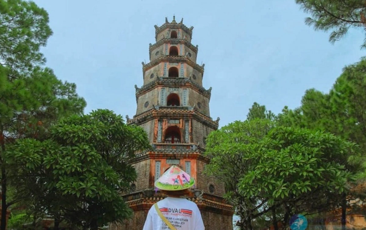 Di le dau nam hinh anh 2