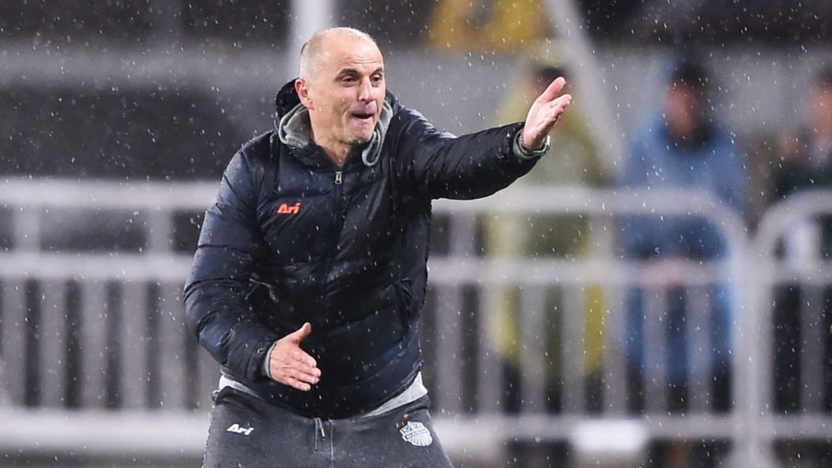 hà nội fc chiêu mộ thành công hlv từng làm việc ở uefa champions league hình ảnh 1 ha noi fc chieu mo thanh cong hlv tung lam viec o uefa champions league hinh anh 1