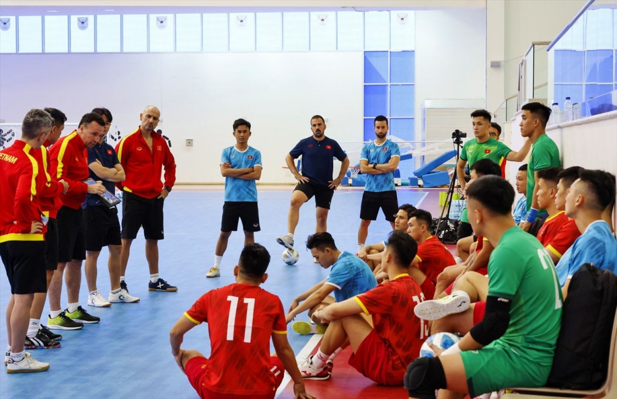Dt futsal viet nam trieu tap mot loat tan binh de huong toi muc tieu chau luc hinh anh 1
