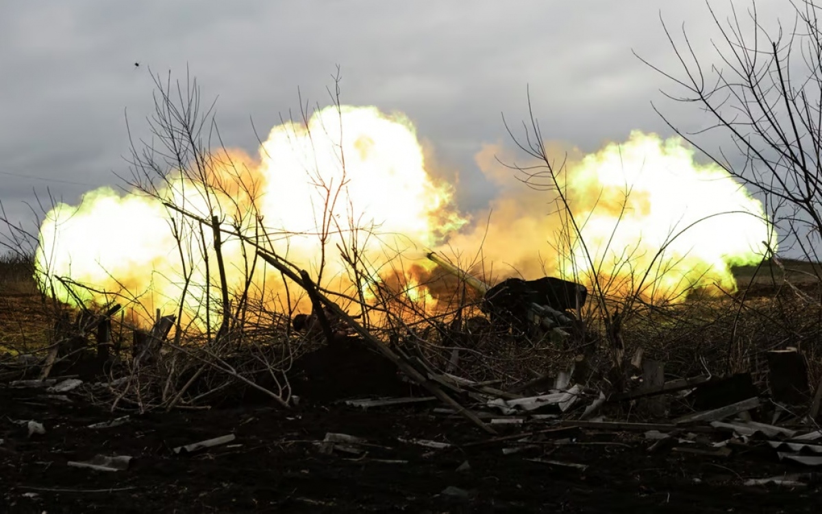 Hỏa lực pháo binh Ukraine. Ảnh: AFP.