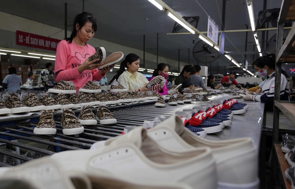 ngành da giày đặt mục tiêu xuất khẩu 27 tỷ usd năm 2023 hình ảnh 1 nganh da giay dat muc tieu xuat khau 27 ty usd nam 2023 hinh anh 1