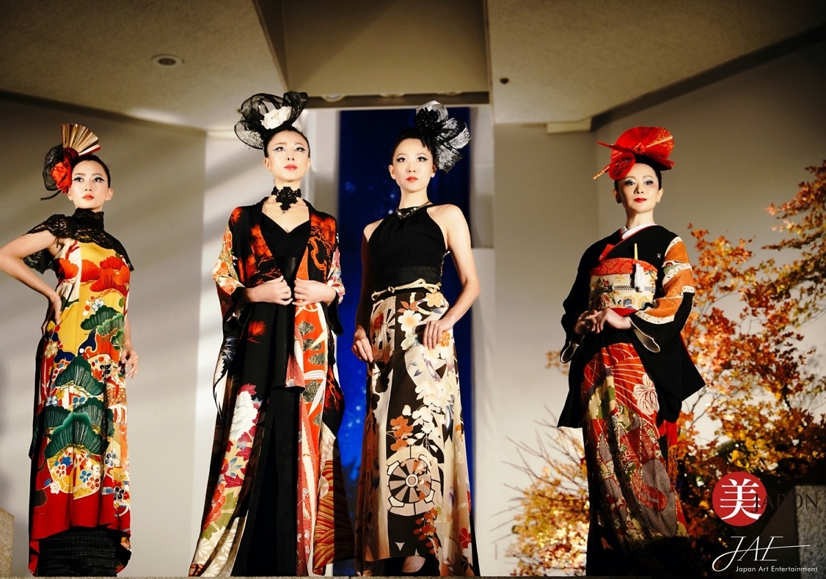 giao lưu văn hóa kimono ao dai fashion show hình ảnh 1 giao luu van hoa kimono ao dai fashion show hinh anh 1