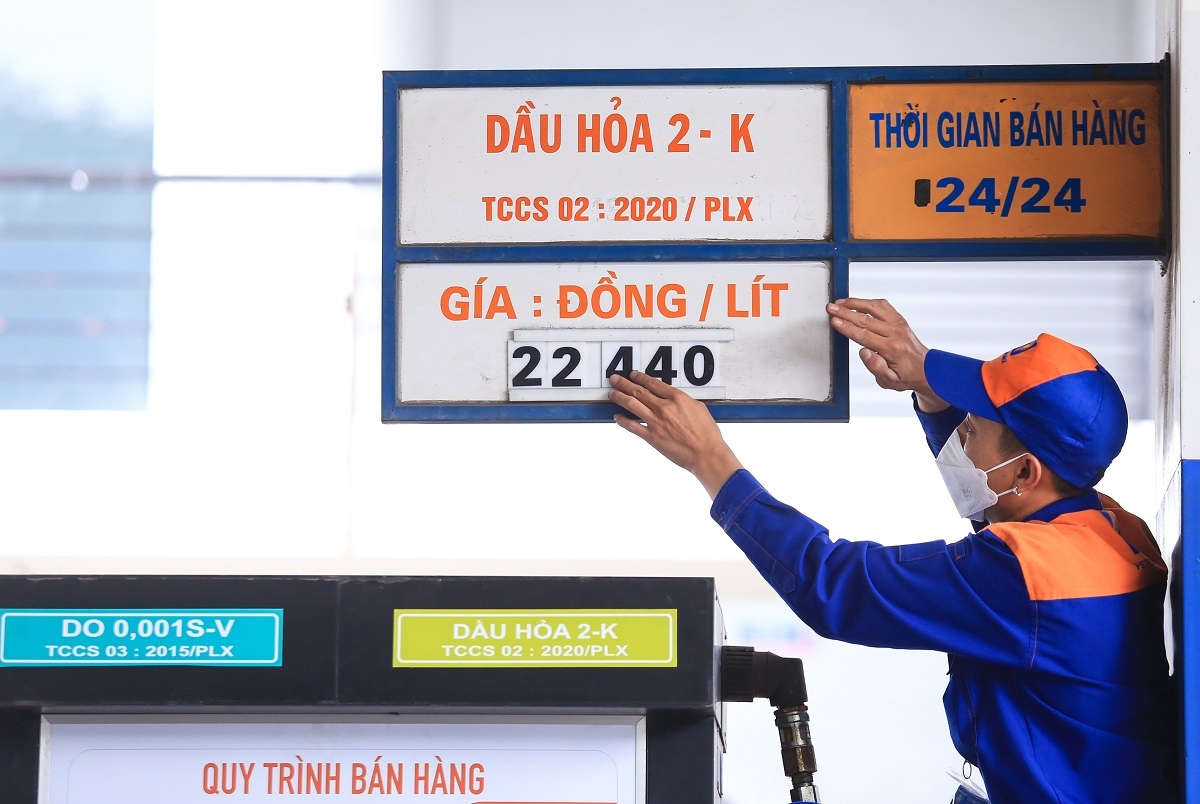 bộ tài chính điều chỉnh chi phí định mức để tính giá cơ sở xăng dầu hình ảnh 1 bo tai chinh dieu chinh chi phi dinh muc de tinh gia co so xang dau hinh anh 1