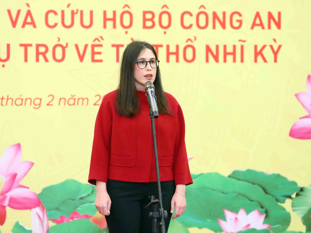 bo cong an khen thuong doan cong tac lam nhiem vu cuu nan, cuu ho tai tho nhi ky hinh anh 3