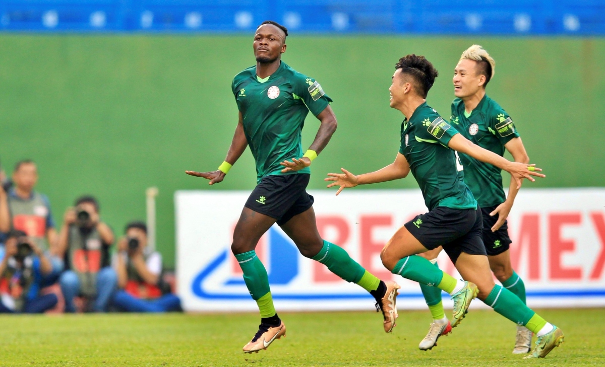 sau vòng 4 v-league 2023 hagl chưa biết thắng, bình Định lên ngôi đầu hình ảnh 1 sau vong 4 v-league 2023 hagl chua biet thang, binh Dinh len ngoi dau hinh anh 1